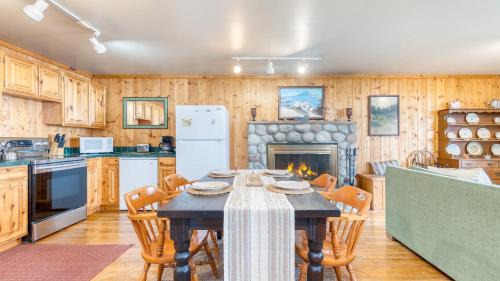 Coupeville House | Cove Cottage by AvantStay Waterfront Views Spa