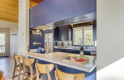 Arch Cape House | Cove Keep by AvantStay | Stunning Ocean Views | Designed for Groups
