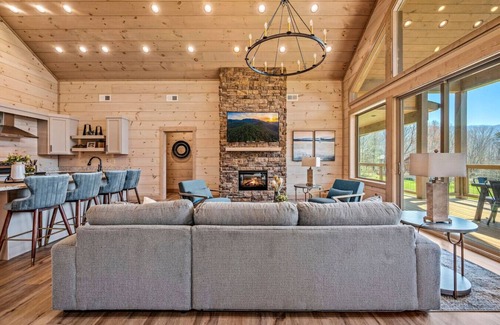 Wears Valley Cabin | Cove View Chalet: Luxe 6BR w/Swim Spa, Theater, Firepit, Games!
