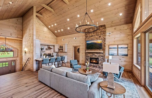 Wears Valley Cabin | Cove View Chalet: Luxe 6BR w/Swim Spa, Theater, Firepit, Games!