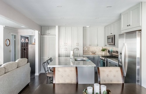 North Hollywood House | Covello - 3 BR w/ backyard - North Hollywood