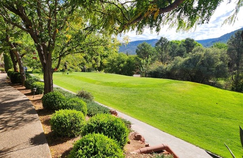 Oak Creek House | Cowboy Haven Condo Canyon Mesa Golf Resort - Copper Springs - S092