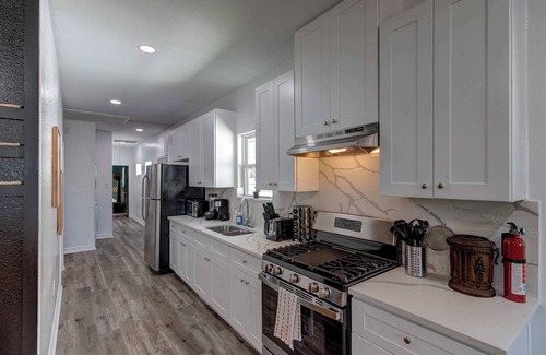 Northeast Houston House | Cowboy Ranch House Su