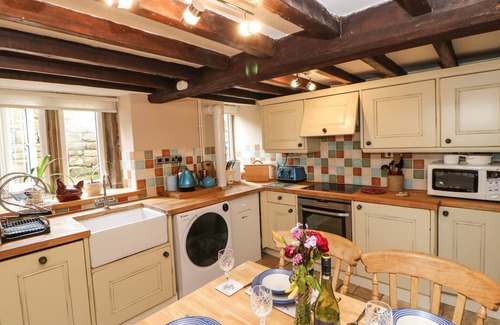 Feetham Cottage | COWLINGS, pet friendly, character holiday cottage in Low Row