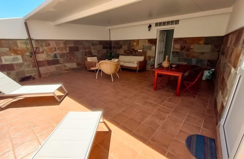 Las Palmas de Gran Canaria Apartment | Cozy Attic with front terrace in Triana