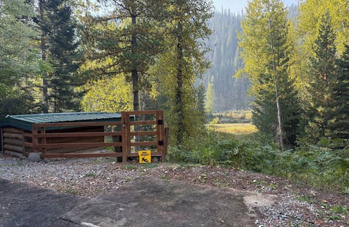 Kellogg Cabin | Cozy 1 & 2 bedroom Cabin Hideaways up the Coeur d'Alene River North Fork