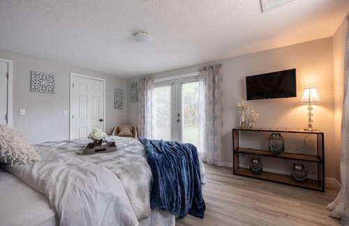 Lake Eola Heights Apartment | Cozy 1 BDR Apt in Orlando Historic District