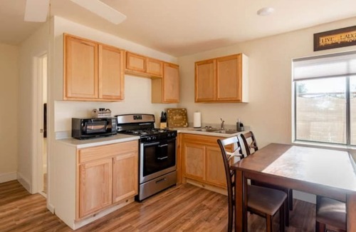Black Canyon City Condo | Cozy 1-bed condo for the perfect desert getaway