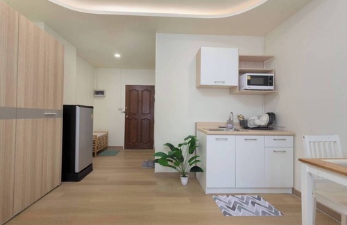Chang Khlan Condo | Cozy 1-bedroom condo with AC and WiFi in lovely Chiang Mai