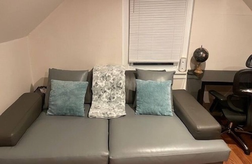 Elmont Apartment | Cozy - 1 Bedrm Apt | Near UBS