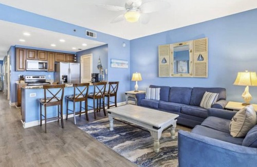Miramar Beach Condo | Cozy 1 Bedroom, Beach Front Condo! Just listed! Beach Chairs Included!