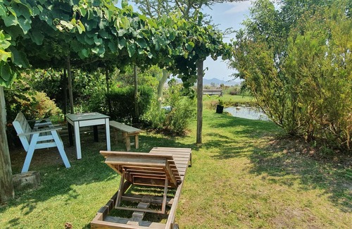 Baardskeerdersbos Cottage | Cozy 1-bedroom artist's cottage in Baardskeerdersbos