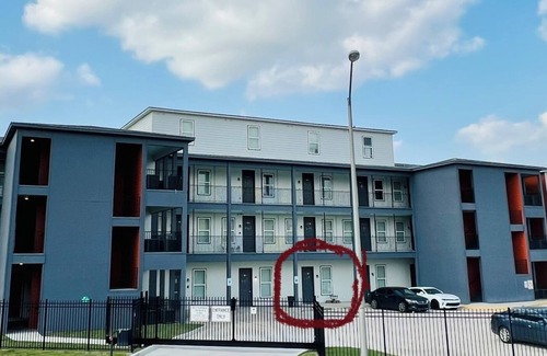 Downtown Condo | Cozy 1-bedroom 1 bath condo in walking distance to downtown Lafayette.