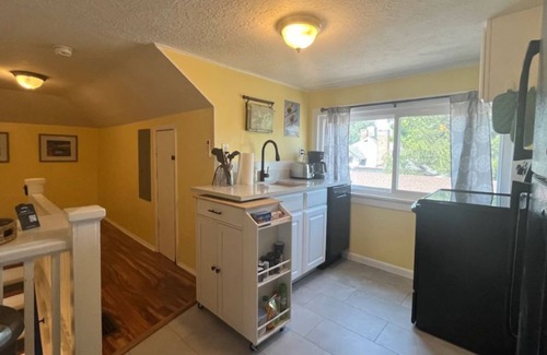Sugar House Apartment | Cozy 1-bedroom apartment with AC and WiFi in awesome Salt Lake City