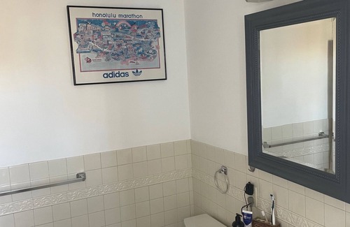 Downtown Jersey City Apartment | Cozy 1-bedroom apartment with WiFi, AC in welcoming Jersey City