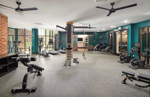 West End Apartment | Cozy 1-bedroom apartment in midtown Nashville with fitness room, pool and WiFi