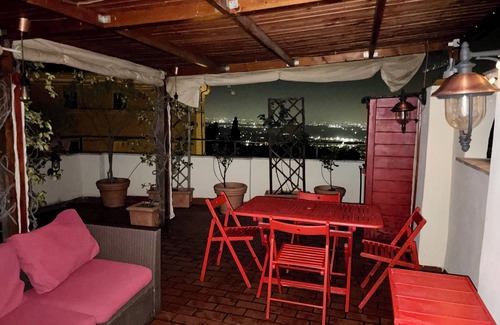 Tivoli Apartment | Cozy 1-bedroom apartment in welcoming Tivoli with WiFi, AC, awesome view