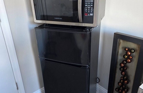 Smyrna Apartment | Cozy 1-bedroom/bthrm inside swank Loft apartment located in Smyrna w/restaurants