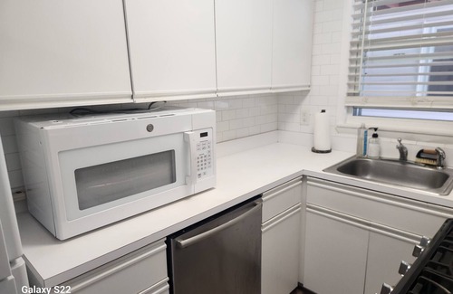 Point Pleasant Condo | Cozy 1-bedroom condo in welcoming Point Pleasant with AC