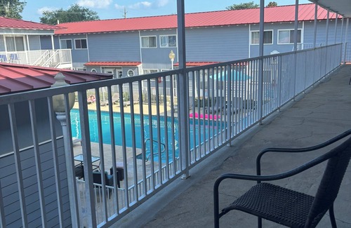Biloxi Condo | Cozy 1-bedroom condo in gorgeous Biloxi with fitness room, WiFi