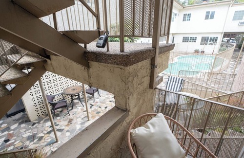 Studio City Apartment | Cozy 1-bedroom fully furnished apartment in charming Studio City!