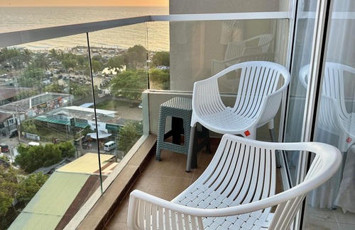 Negombo Apartment | Cozy 1-bedroom fully furnished apartment in charming Negombo beach road.