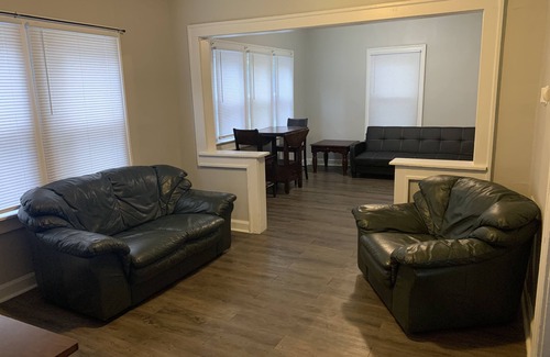 Indianapolis House | Cozy 1 Bedroom House, Free Parking, Highway Access