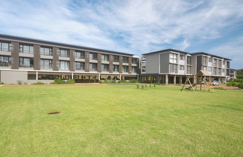 Port Zimbali Apartment | Cozy 1-Bedroom in Ballito - Pool - Gas Braai