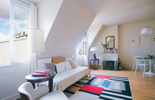 Quartier du Faubourg-Montmartre Apartment | Cozy 1 Bedroom in Center of Paris - Sc04