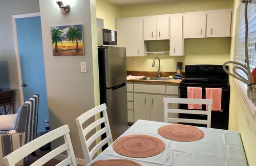 Cocoa Beach House | Cozy 1-bedroom in Downtown Cocoa Beach