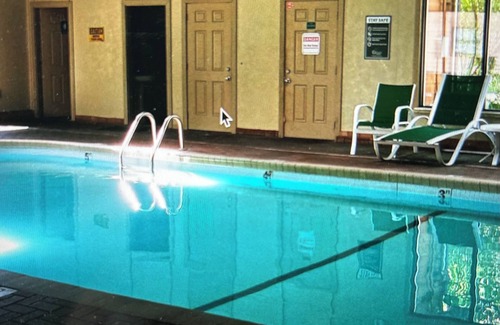 Branson Resort | Cozy 1-bedroom resort with fitness room and AC in fantastic Branson