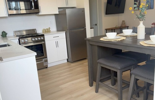 Langford Apartment | Cozy 1 Bedroom Retreat for City & Nature Adventures