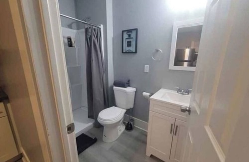 Mojave House | COZY 1-bedroom Studio with private entrance with AC, WiFi in peaceful Mojave