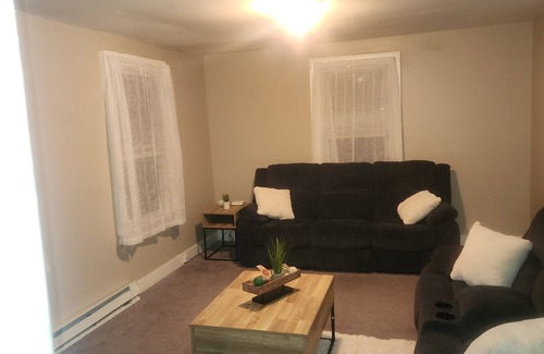 Westside Norwich Apartment | Cozy 1-bedroom with AC and WiFi in nice Norwich
