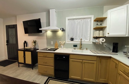 Southbelt/Ellington House | Cozy 1-BR/1-BA Modern Tiny Home w/Pool & Hot Tub & Spacious Yard w/Covered Patio