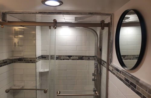 Ampere Apartment | Cozy 1BR 1BA APT W. AC 12 Minutes from EWR
