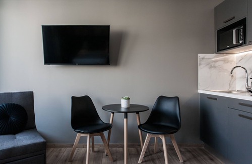 Kinosargous Apartment | Cozy 1BR Apartment at WYZ Athens