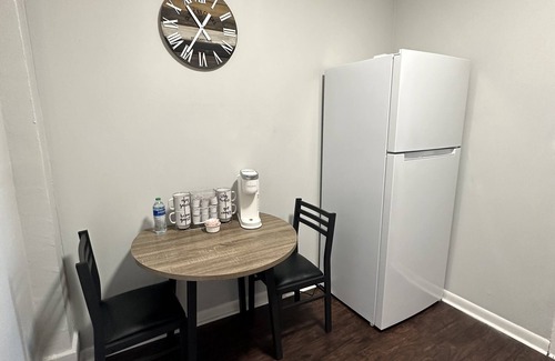 Central Business District Apartment | Cozy 1BR Apt in the heart of Downtown