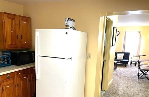 Albany Apartment | Cozy 1BR Apt near NYS Museum