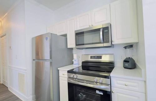 Central Myrtle Beach Apartment | Cozy 1BR Condo | 5 Min to Beach | First-Floor