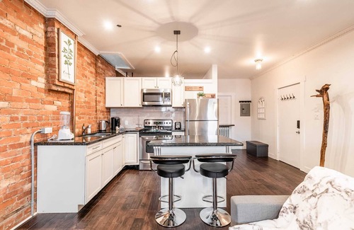 Central Hamilton Apartment | Cozy 1BR Condo on James Street North!