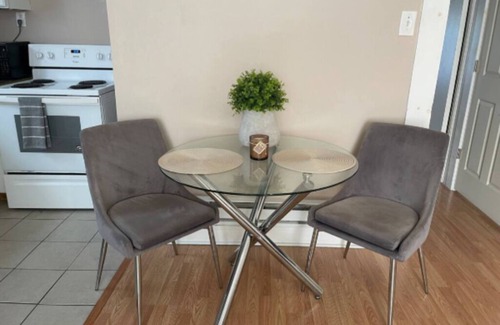 East Orange Apartment | Cozy 1BR Retreat l 1 Bath l Close to EWR & NYC