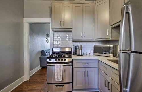 Bankers Hill Apartment | Cozy 2/1 Apt/Near GasLamp/District SD