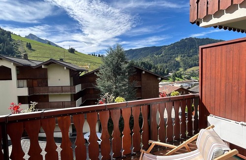 La Clusaz Apartment | Cozy 2-bed apartment with garage, near village and lifts