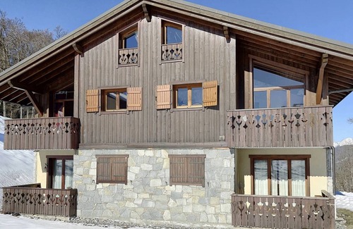 Les Carroz-d'Araches Apartment | Cozy 2-Bedroom Apartment: Near Pool & Ski Bus, Great Amenities