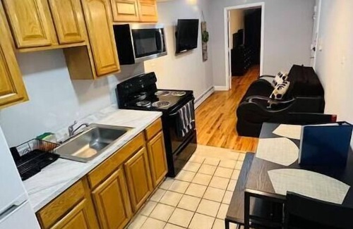 Hoboken Apartment | Cozy 2 Bed heart of Hoboken, NYC 10 Minutes away