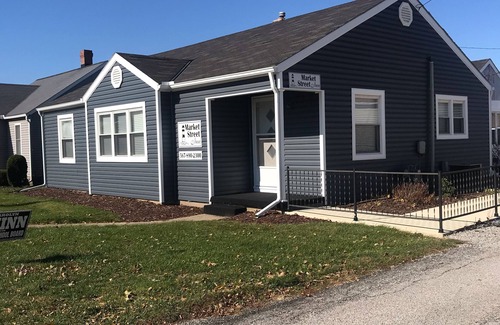 Celina House | Cozy 2 Bedroom, 1 Bath House With Walking Distance To The Lake
