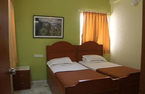 Vadodara Apartment | Cozy 2-bedroom apartment with WiFi, AC in gorgeous Vadodara