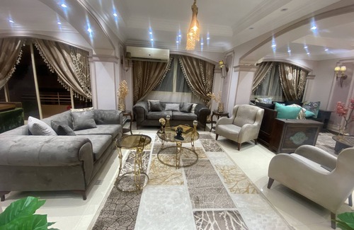 Zamalek Apartment | Cozy 2-bedroom apartment in brilliant Zamalek with WiFi, AC