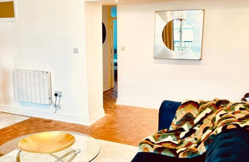 Knightsbridge and Belgravia Apartment | Cozy 2 bedroom apartment 2 min from Hyde Park